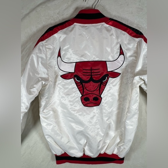 INSANE STARTER Vintage Small Chicago Bulls White and Red Varsity Jacket - Picture 7 of 10